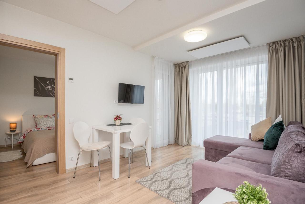 Apartament Maluno Palanga Esterno foto